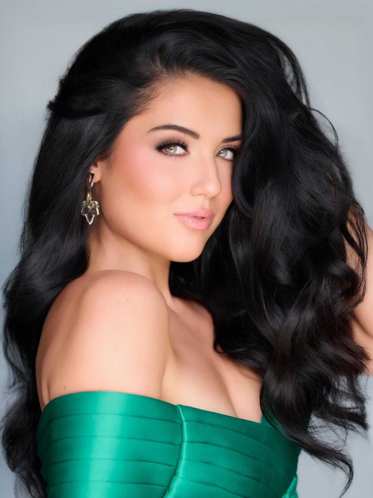 images/@mailyn_marsh - R⤓Download.jpeg